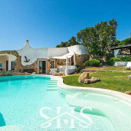 Alma Luxury Sea View Retreat In Villa