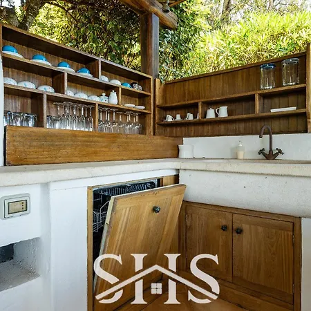 Villa Alma Luxury Sea View Retreat In *